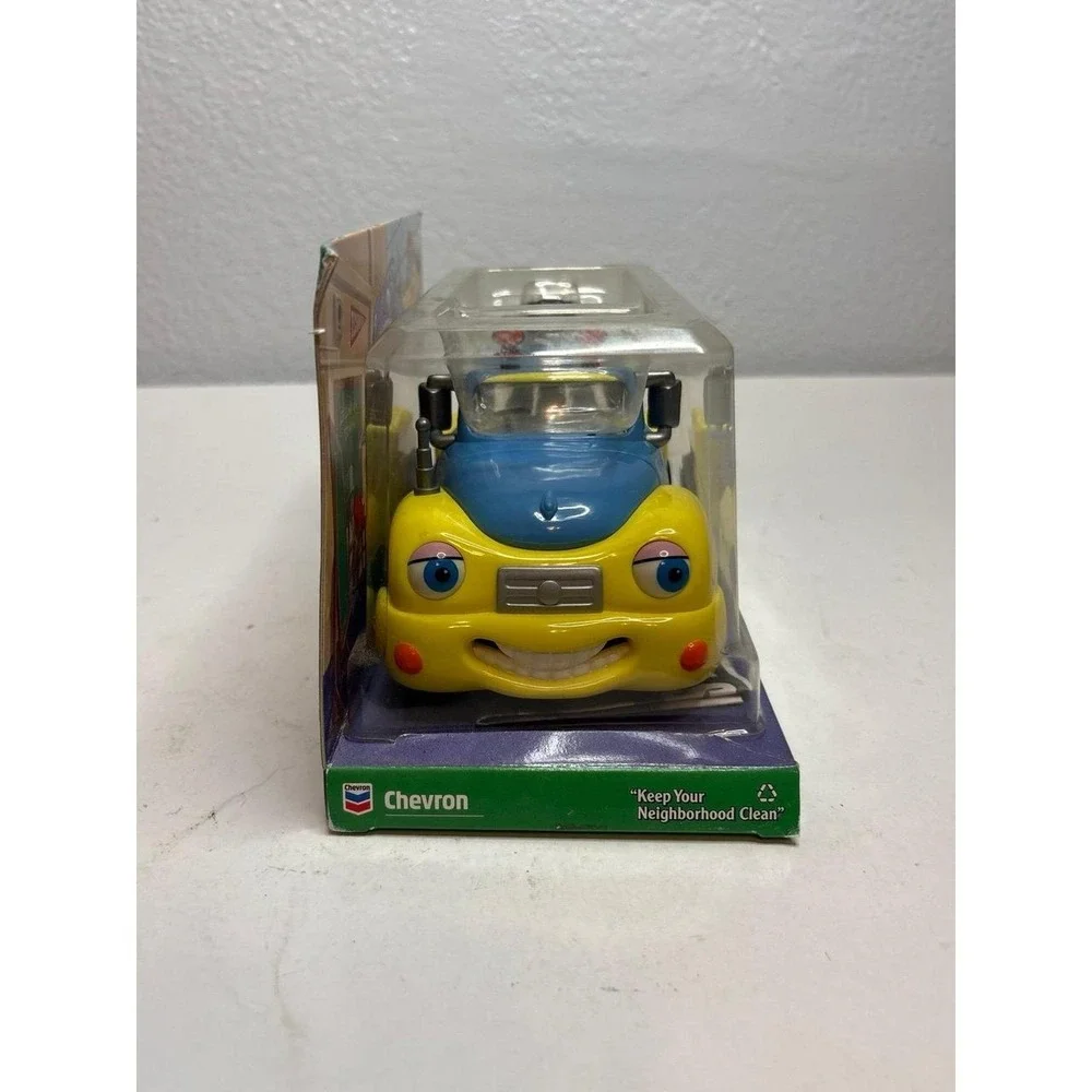 Vintage 2001 The Chevron Cars 
